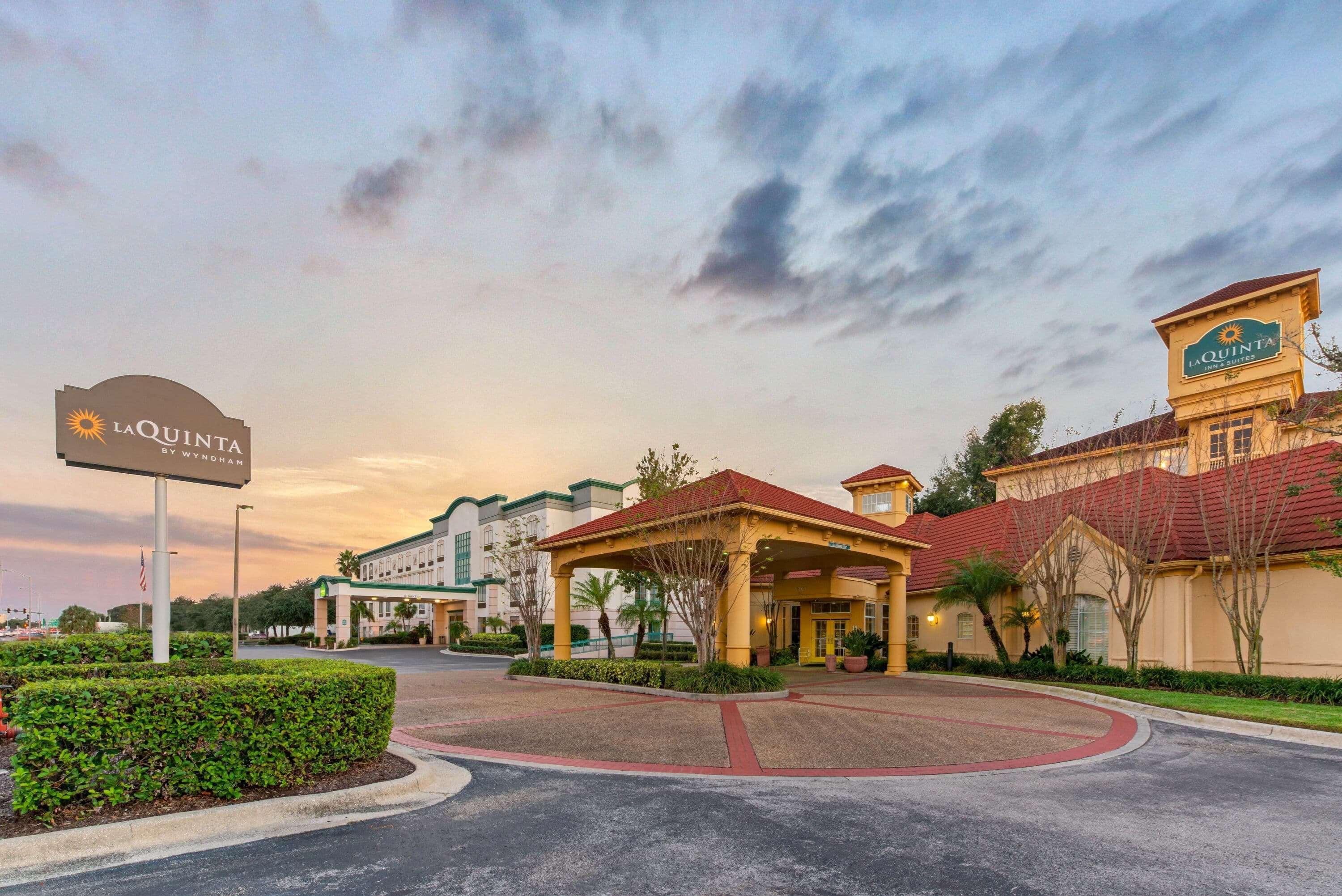 La Quinta By Wyndham Usf Hotel Tampa Exterior foto